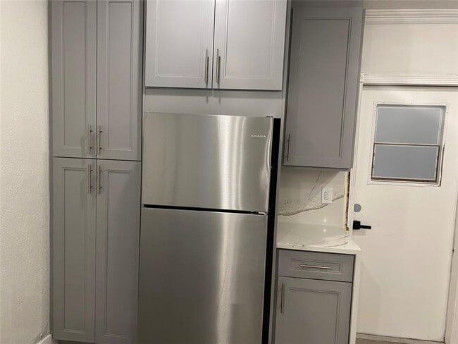 Building Photo - 7700 Northwest 33rd Street