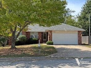 Building Photo - Spacious 3-Bedroom, 2-Bath in Sequiota Nei...