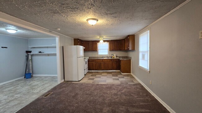 Building Photo - 1132 Hood Ave