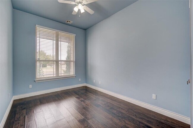 Building Photo - 6100 NW 154th St