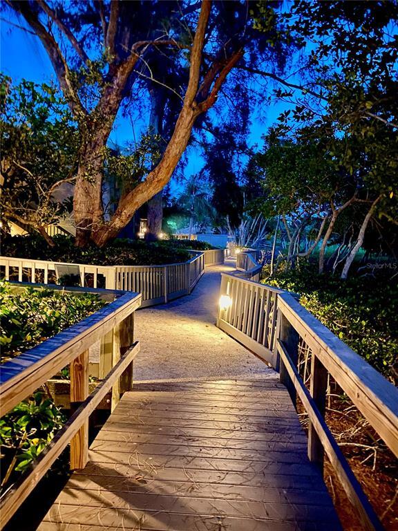 Building Photo - 1667 Brookhouse Cir