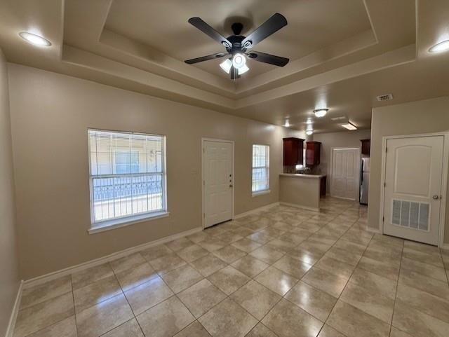 Building Photo - 710 Alta Vista Dr