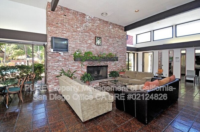 Building Photo - 6406 Friars Rd