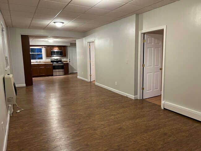 Building Photo - 37 South St