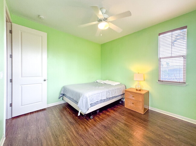 Building Photo - 5 Maka Hou Pl