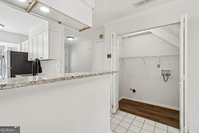 Building Photo - 6658 Witherington Ct NW