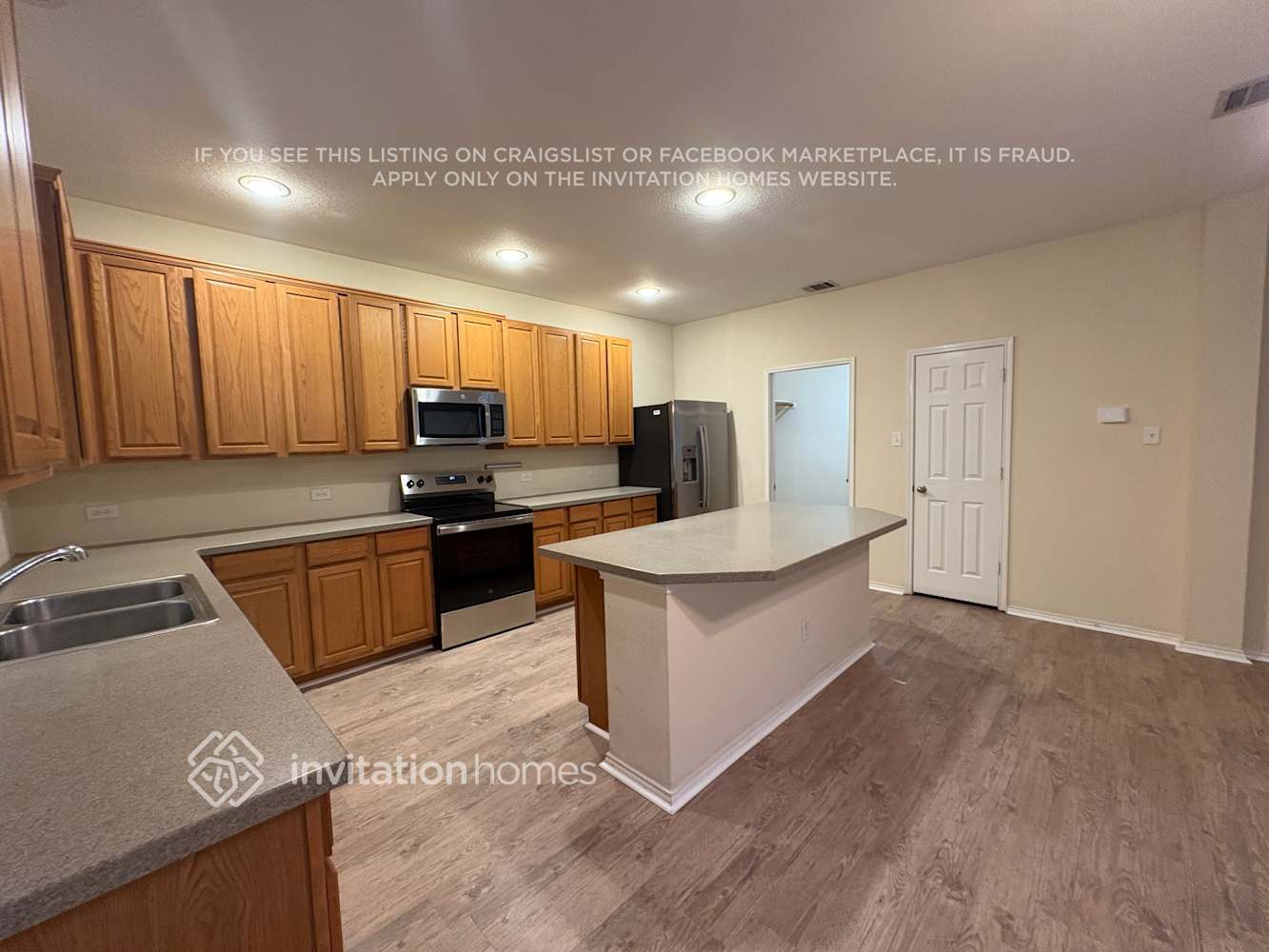 Building Photo - 3905 Ringdove Way