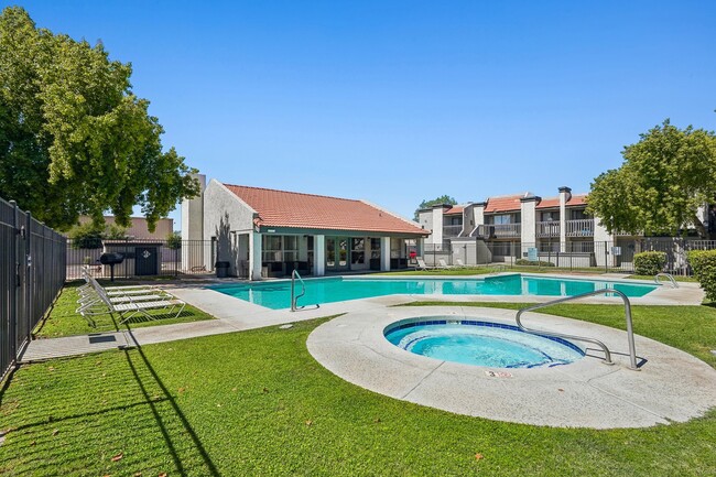 Building Photo - Acacia Pointe