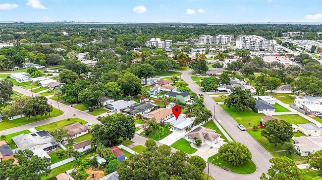 Building Photo - 5519 Commonwealth Ave N