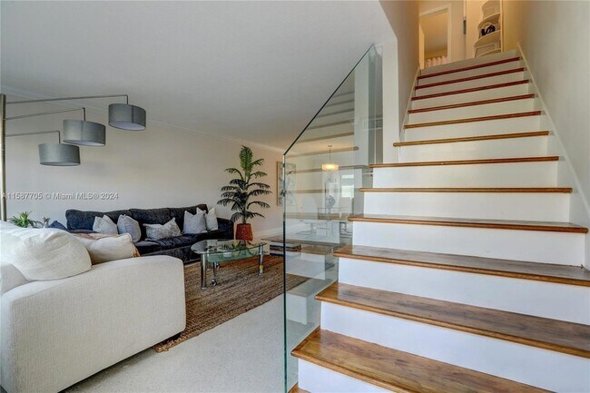 Building Photo - 5450 N Ocean Blvd