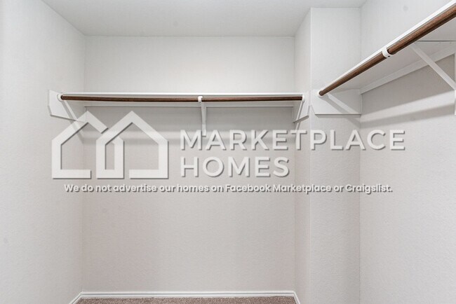 Building Photo - 12914 Lorena Ochoa