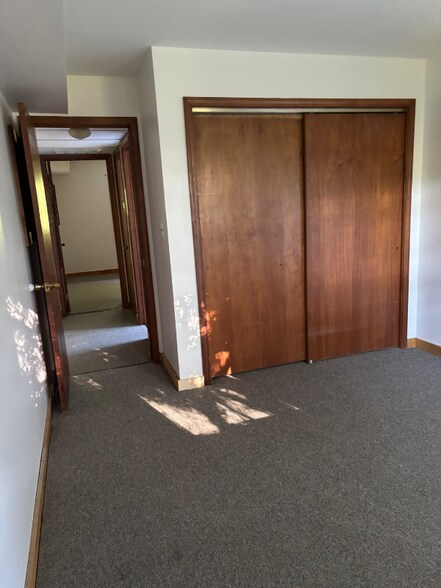 Building Photo - 1770 IN-46