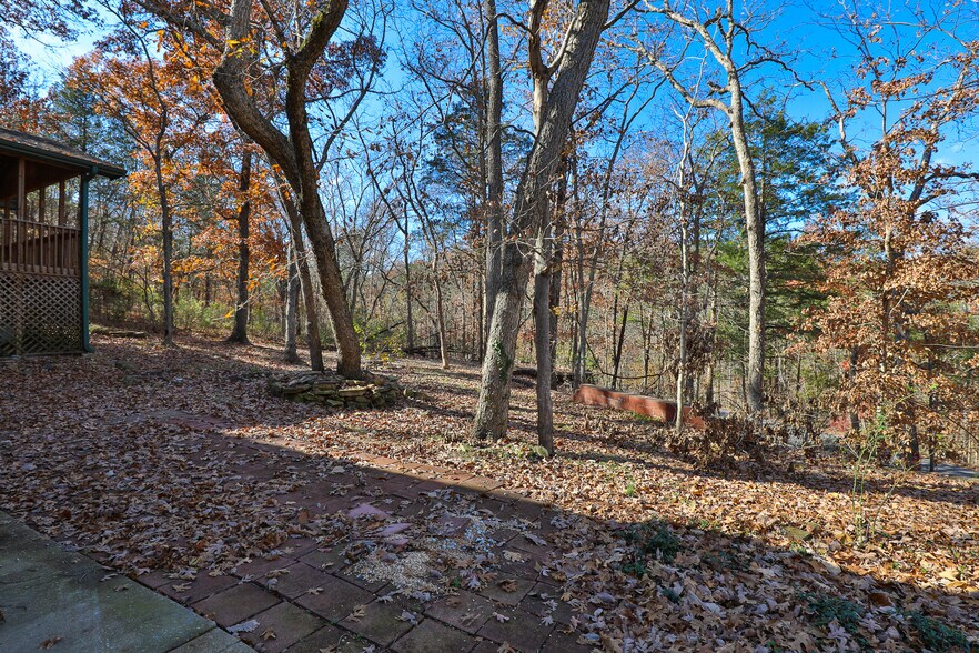 Building Photo - 137 Wallen Blf