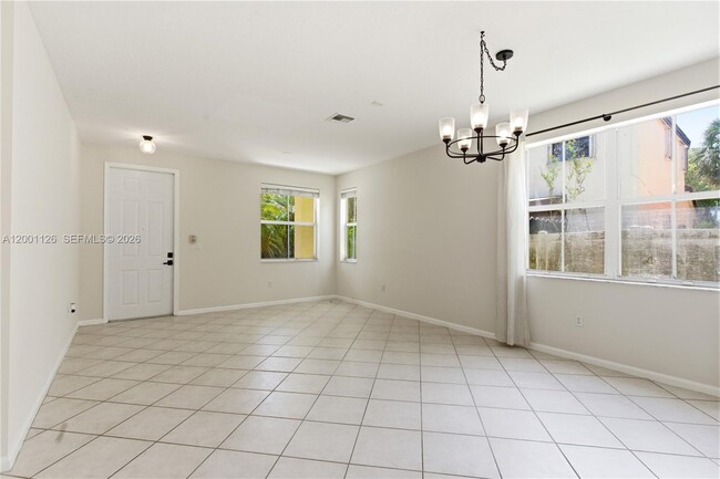 Building Photo - 4808 SW 157th Way