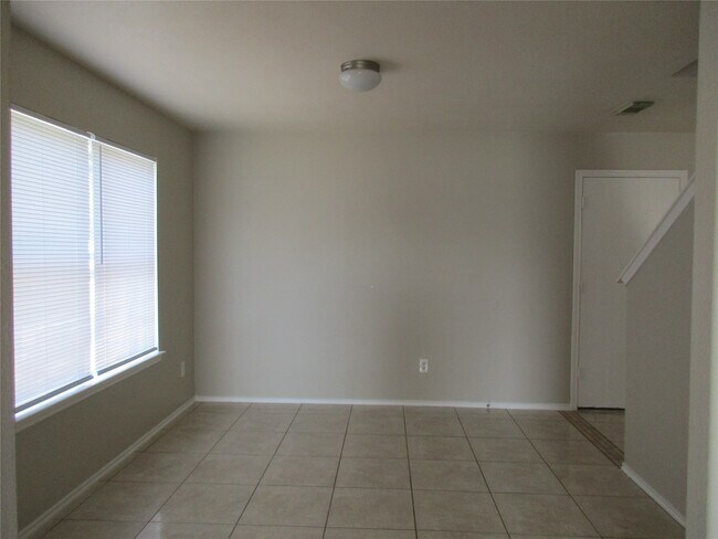 Building Photo - 12846 Colony Heath Ln