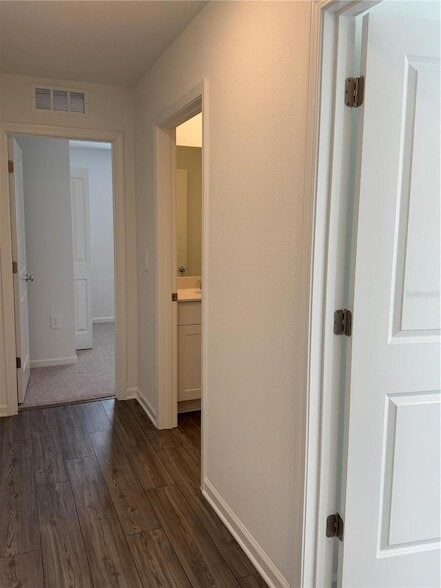 Building Photo - 4612 SW 83rd Lp
