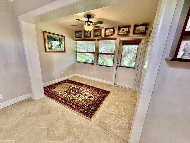 Building Photo - 916 Savannas Point Dr