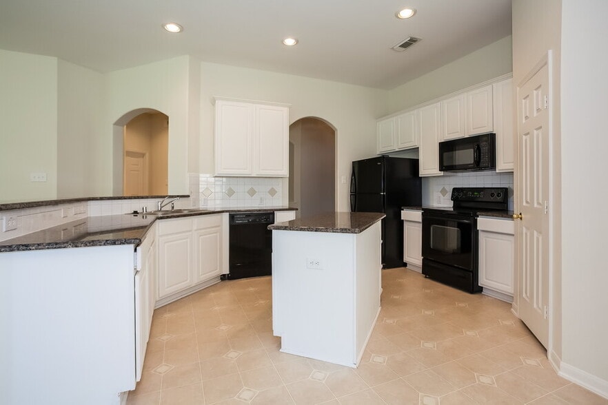 Building Photo - 12534 Blinnwood Ln