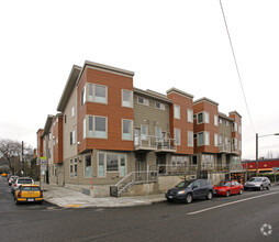 Building Photo - 1607 Apartments