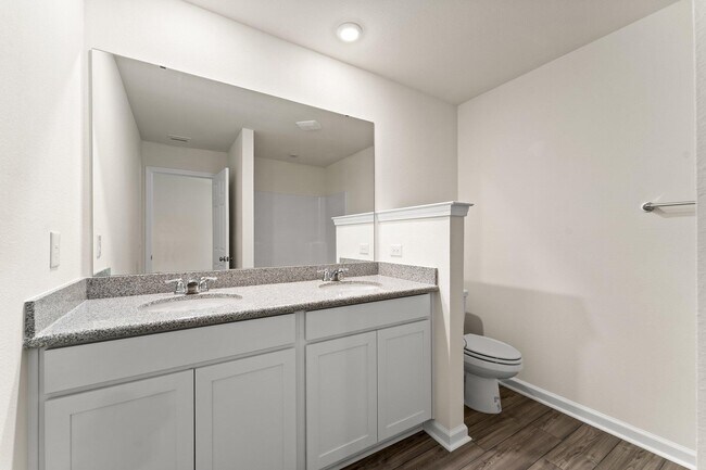 Building Photo - 794 Riverwalk Cir