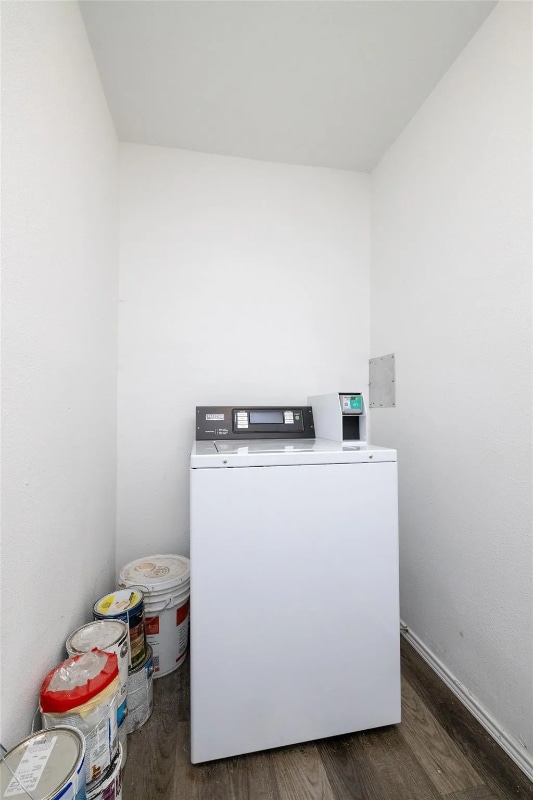 Building Photo - 23111 Gilford St