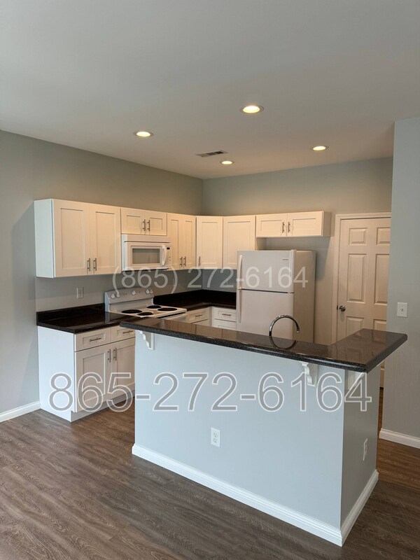 Building Photo - 4807 Fennel Rd