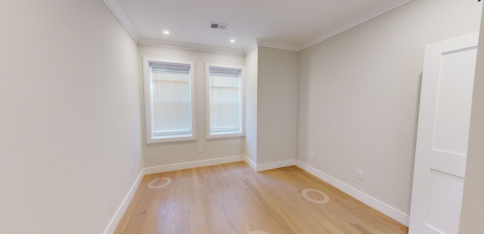 Building Photo - 171 Allston St