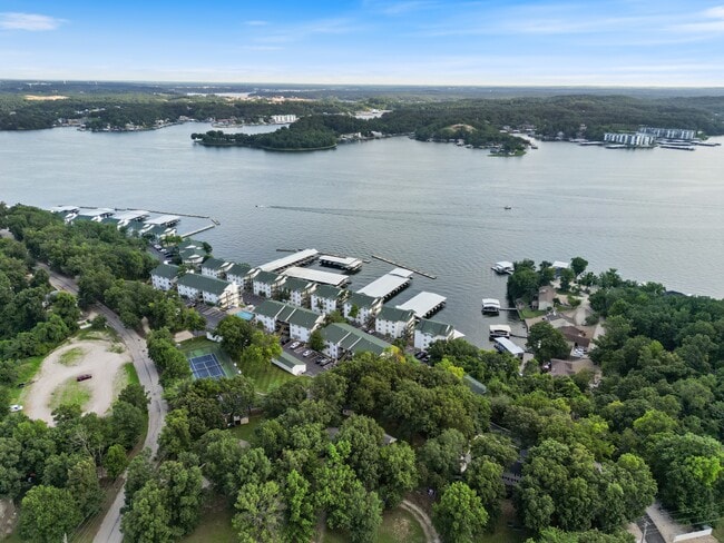 Building Photo - 1407 Harbour Towne Dr