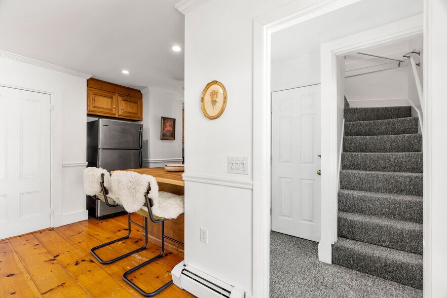 Building Photo - 4 Greenleaf St