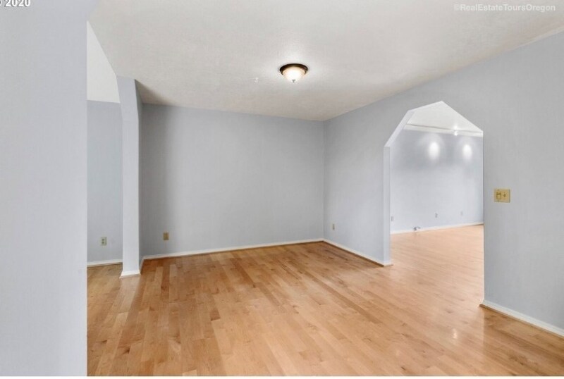 Building Photo - 16284 NW Lyndel Ln