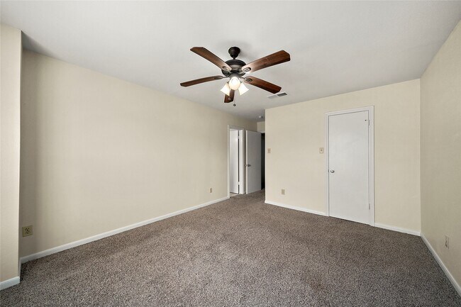 Building Photo - 10718 Nobility Dr