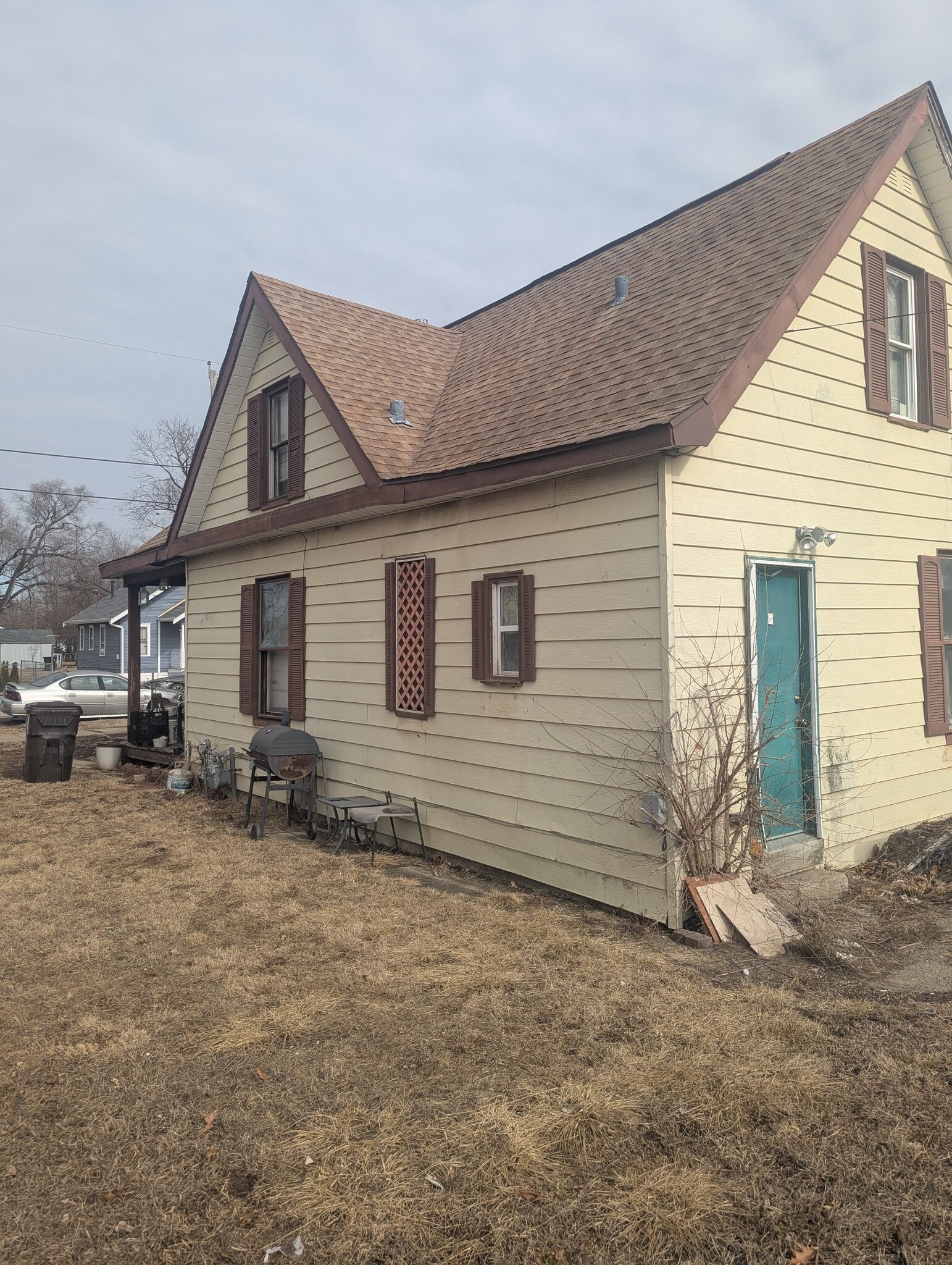 Building Photo - 2020 W Proctor St