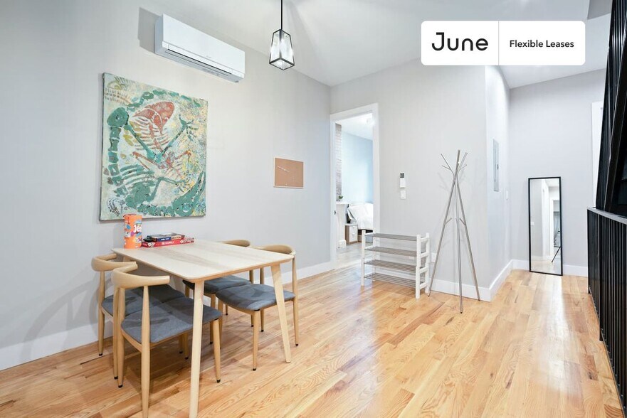 Building Photo - Trendy Private ROOM in Bedford-Stuyvesant