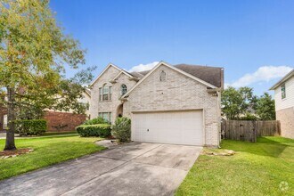 Building Photo - Gorgeous Pulte home in Sunrise Lakes