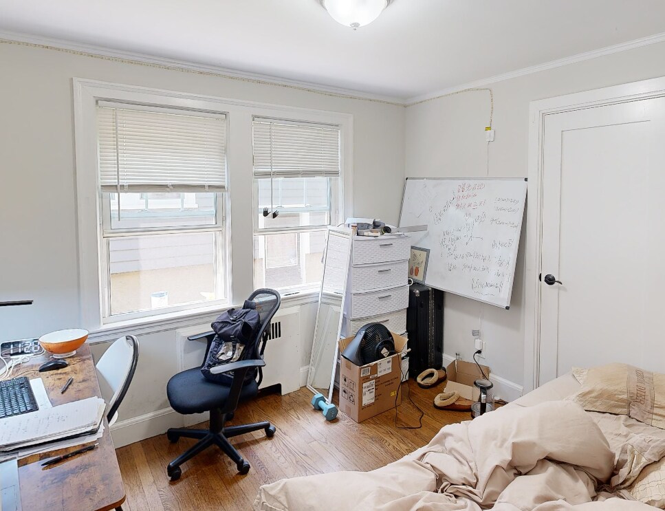 Building Photo - 25 Greycliff Rd