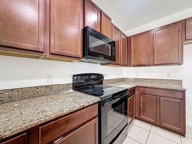 Building Photo - Aldea Reserve-662 Vitoria Rd Davenport FL 33837