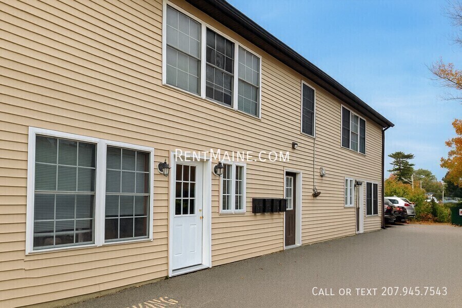 Building Photo - 103 Cony St