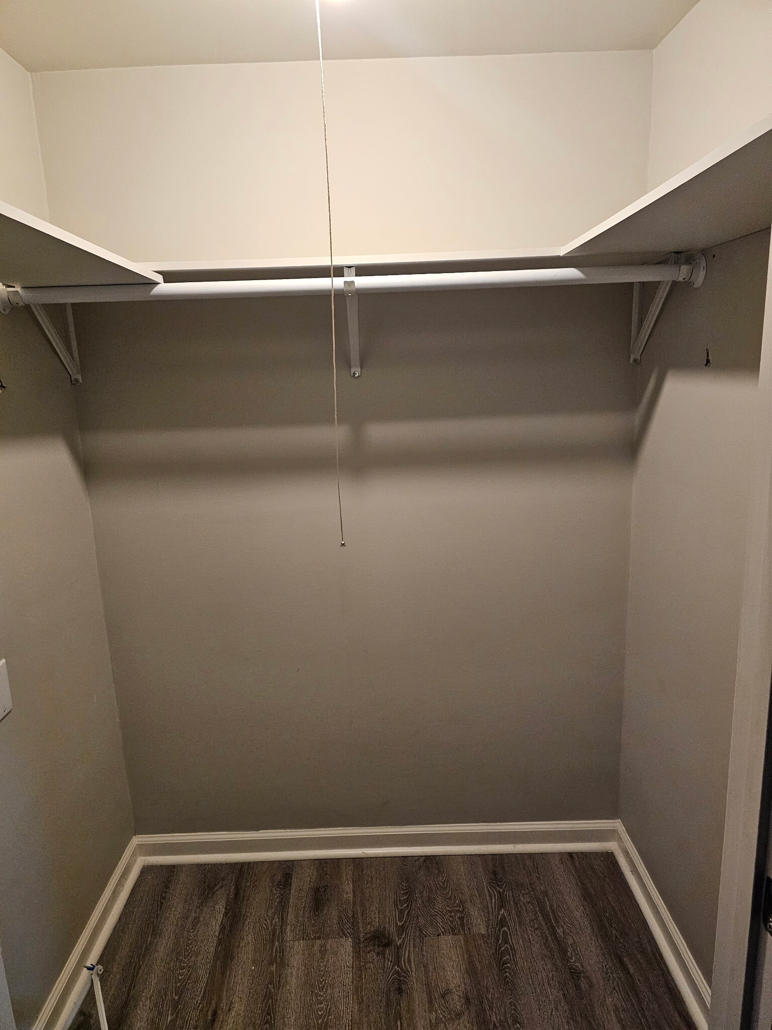 Building Photo - 613 Poplar St