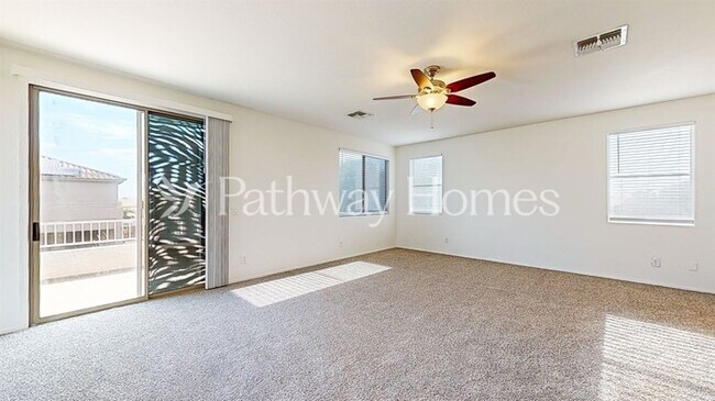 Building Photo - 43448 Askew Dr