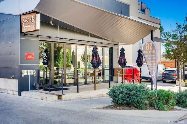 Building Photo - 2915 Umatilla St