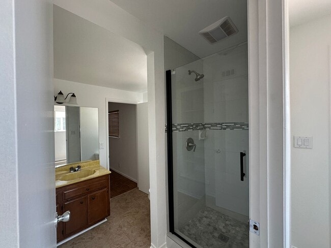 Building Photo - Beautiful 3 Bedroom Home in West Covina