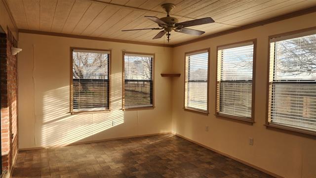 Building Photo - 575 Doe Creek Rd