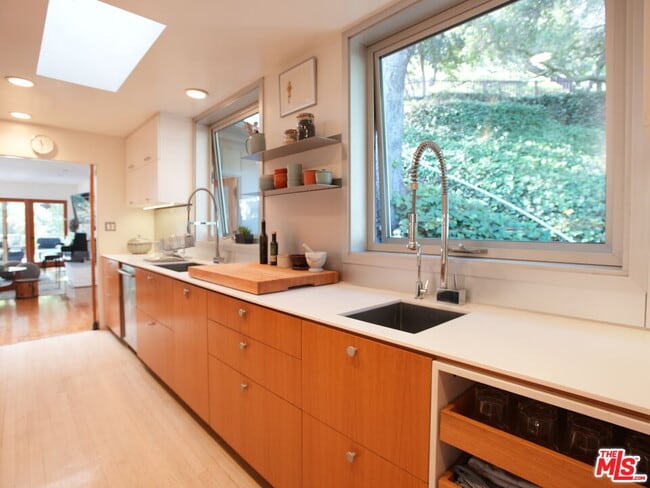 Building Photo - 10416 Corfu Ln