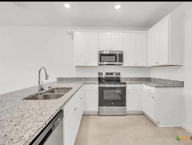 Building Photo - 908 Wax Myrtle Ct