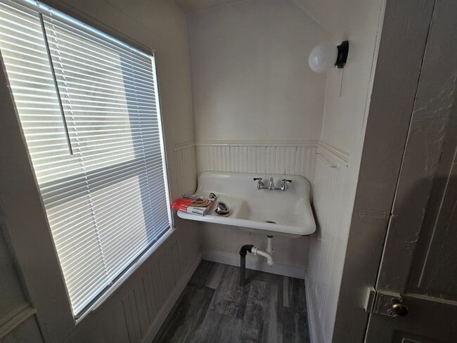 Building Photo - 109 Milwaukee Ave W