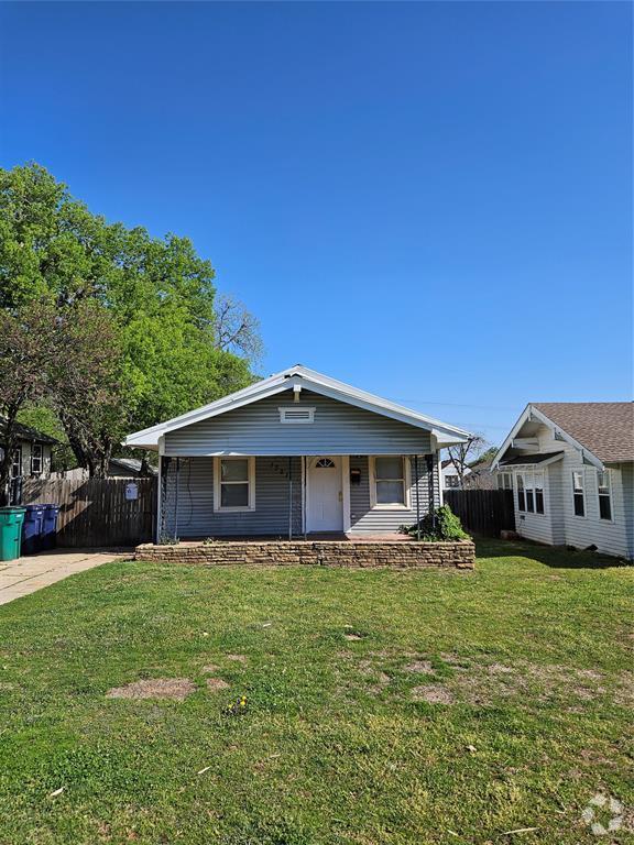 Building Photo - 1721 NW 38th St