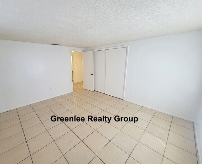 Building Photo - 2 Bedroom/2 Bath Home in Port Richey- Pet ...