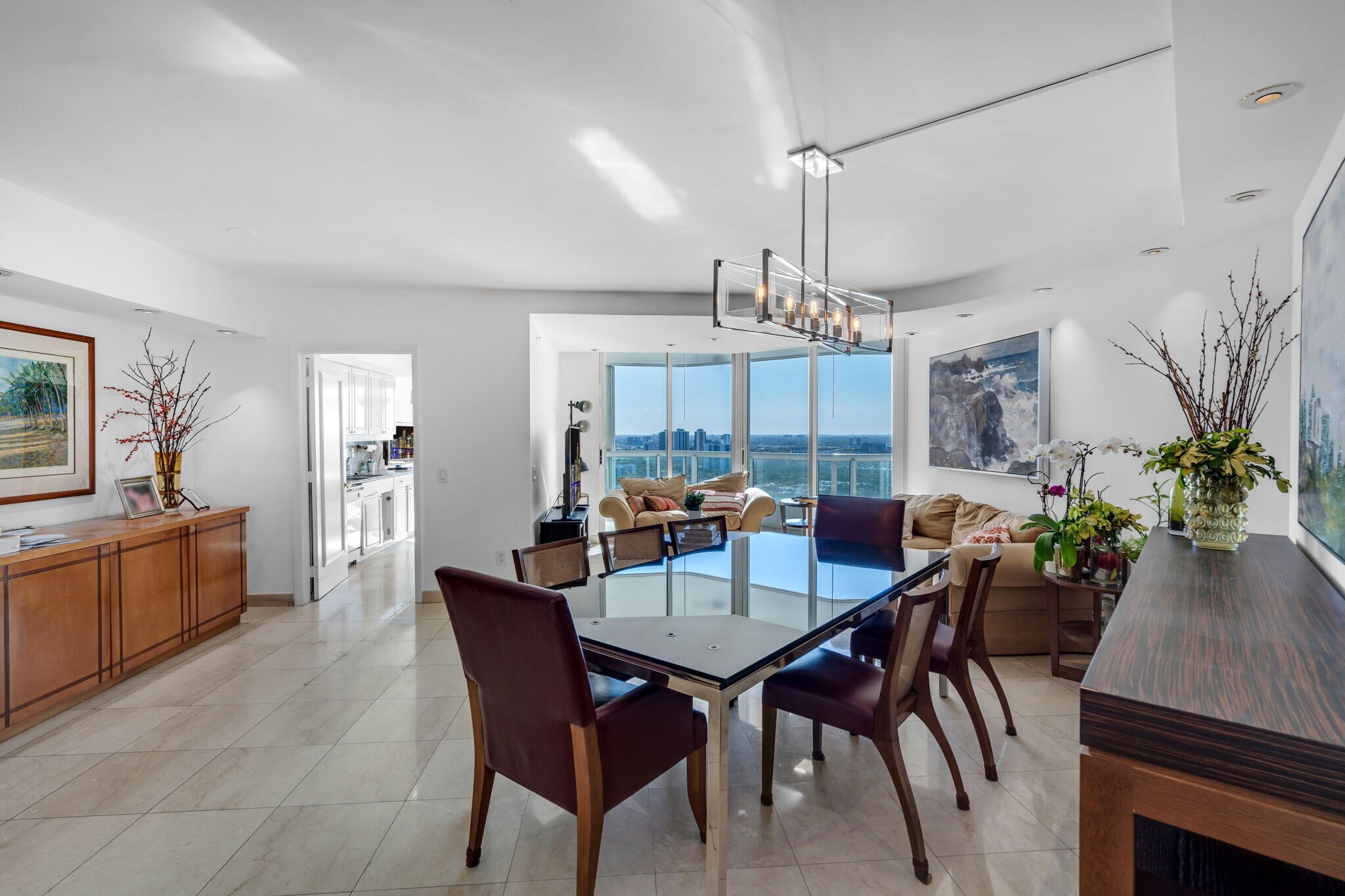 Building Photo - 21205 Yacht Club Dr