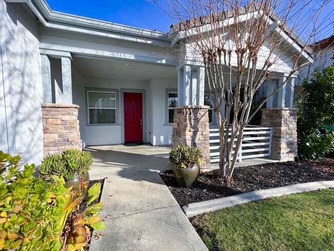 Building Photo - 1808 Spokane Rd