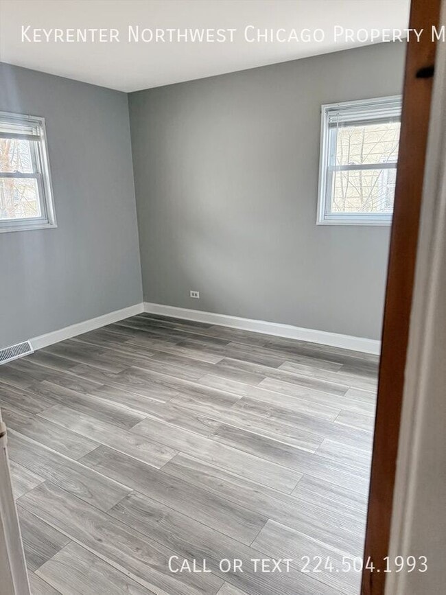 Building Photo - 66 Ridgewood Rd